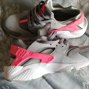 Pink and grey Huraches